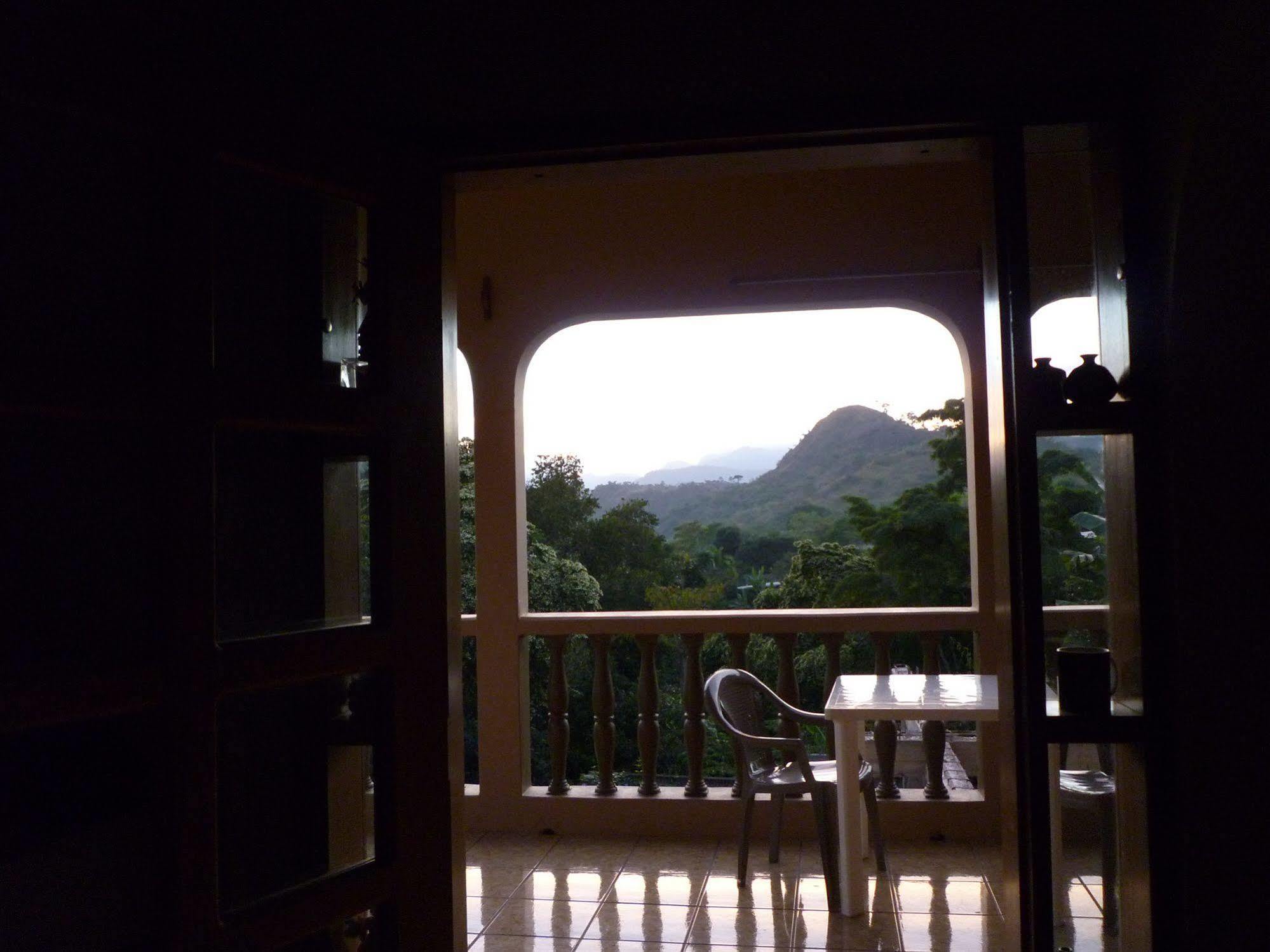 Hotel La Escalinata Copán Esterno foto