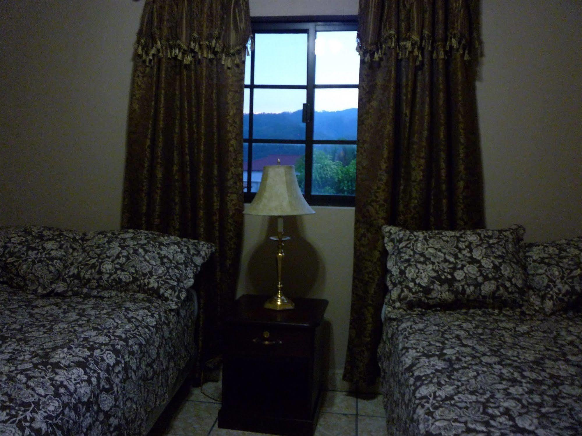 Hotel La Escalinata Copán Esterno foto