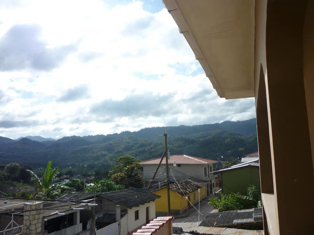 Hotel La Escalinata Copán Esterno foto